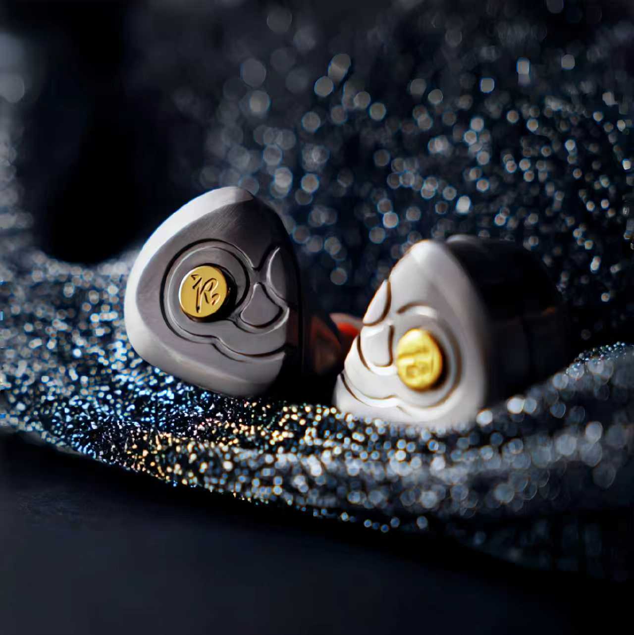 Audione TANGZU THE KING WUKONG 1DD+6BA+4EST In-ear monitors