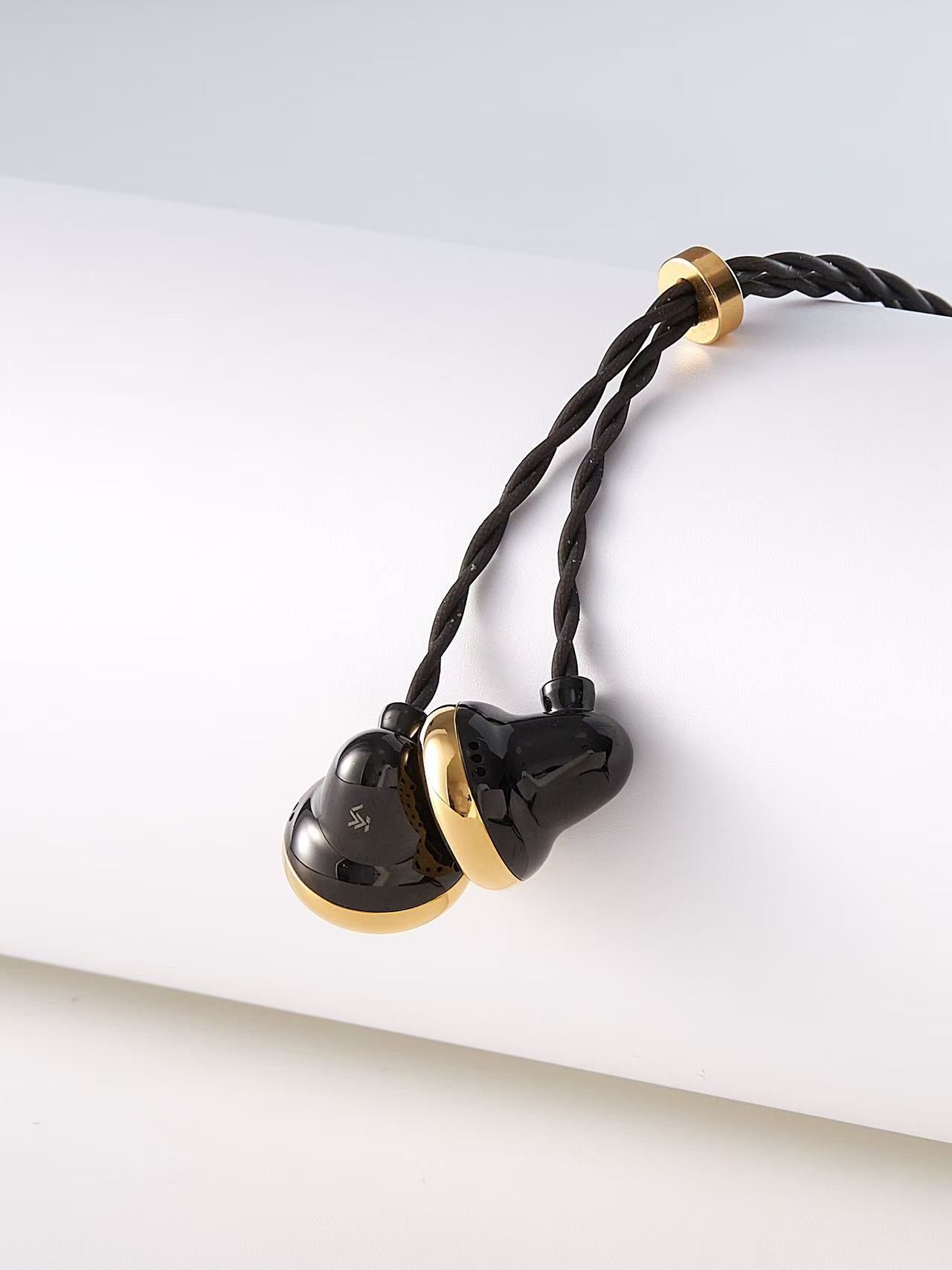 Temperament Black Bell