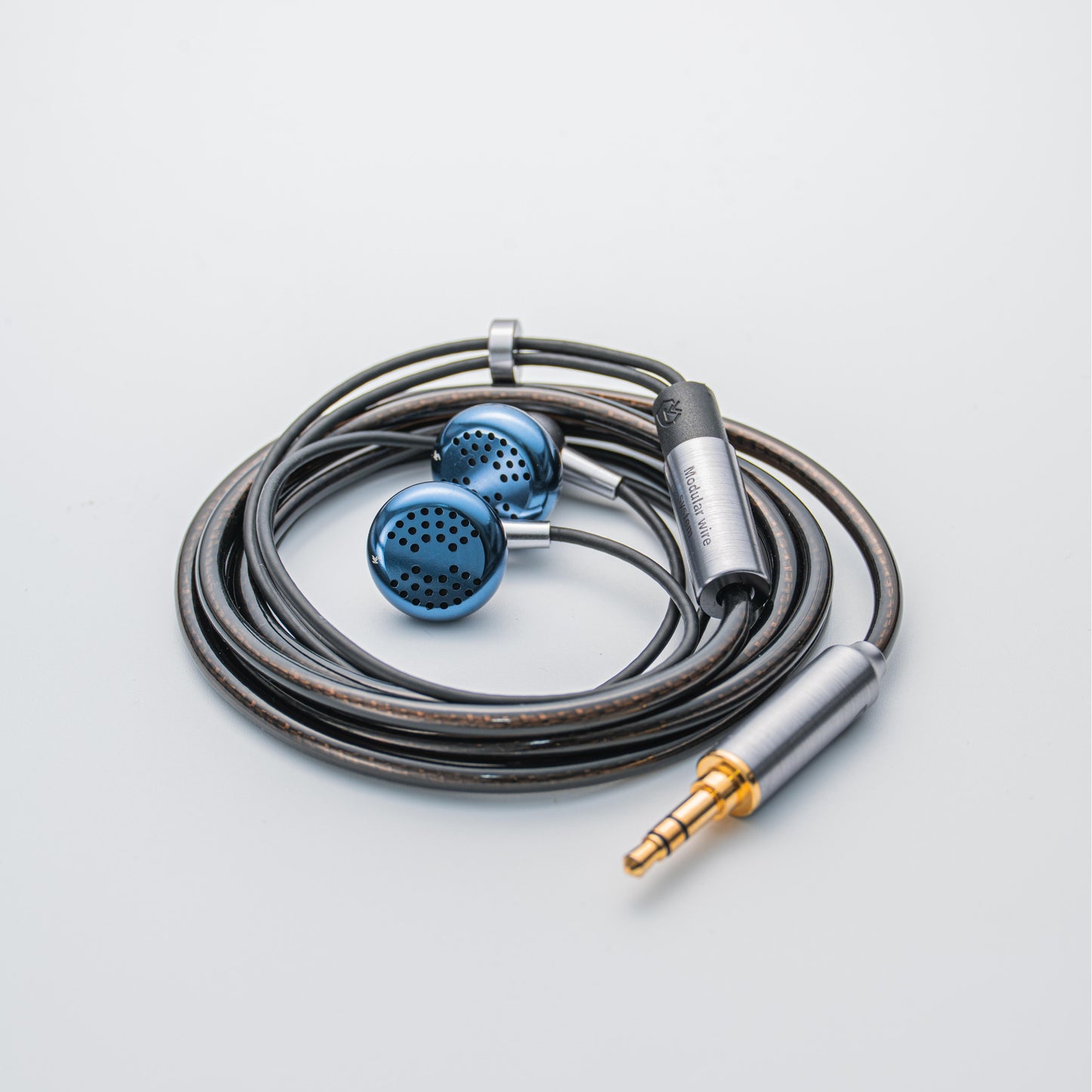 Temperament Flat head wired earphones X3s