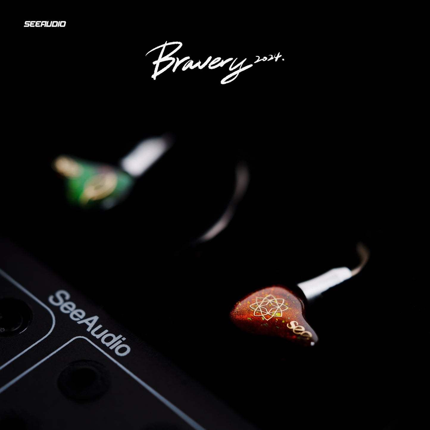 SeeAudio Bravery24  IEM HiFi in-ear headphones 10mm dynamic unit high-resolution sound quality replaceable cable design