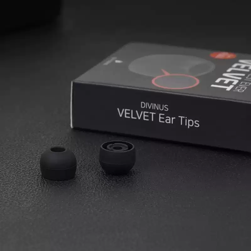 Divinus Velvet Silicone Ear Tips